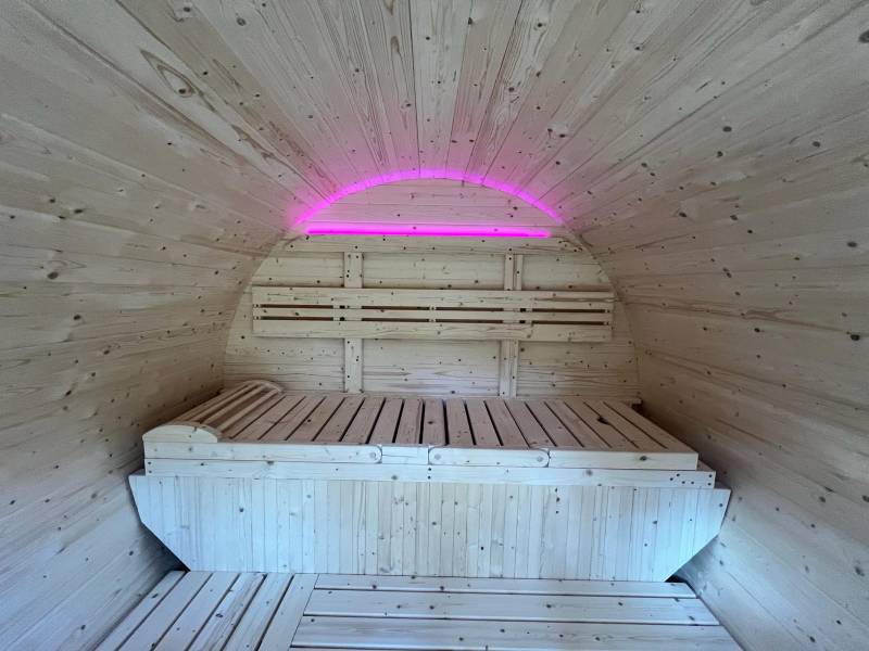 Installation d'un sauna 6 personnes d'extérieur traditionnel à Vins-sur-Caramy près de Brignoles