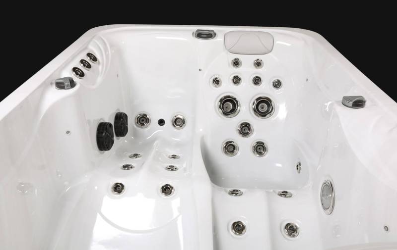 SPA 2 PERSONNES RELAX 1  à Roquebrune sur Argens dans le Var